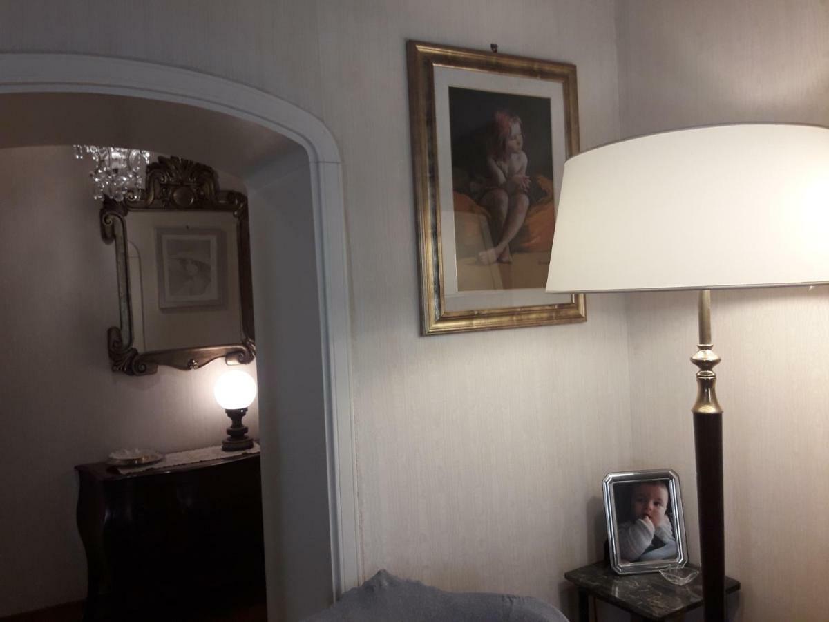 The Queen'S Coffer Rom Exterior foto